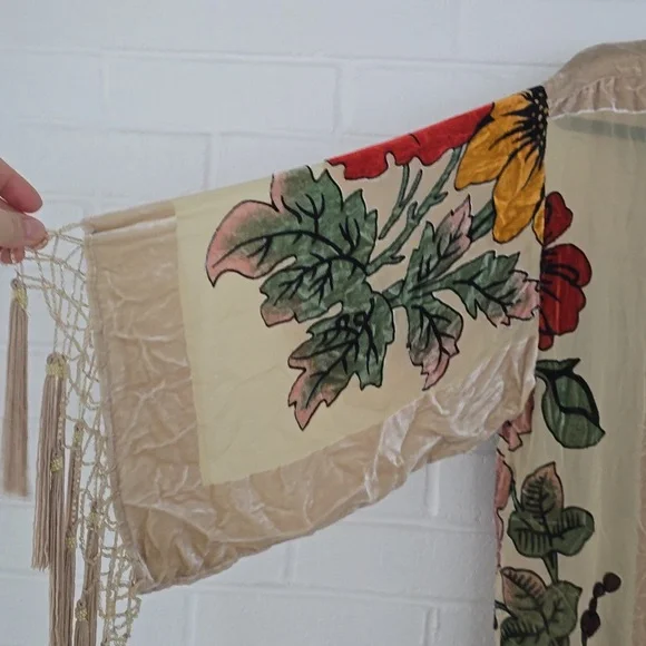Silk blend Sam Hilu Kimono - Picture 4 of 12